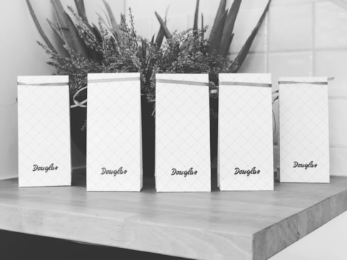 F2C33FDD-1633-446B-99A6-6CEA6789DF37